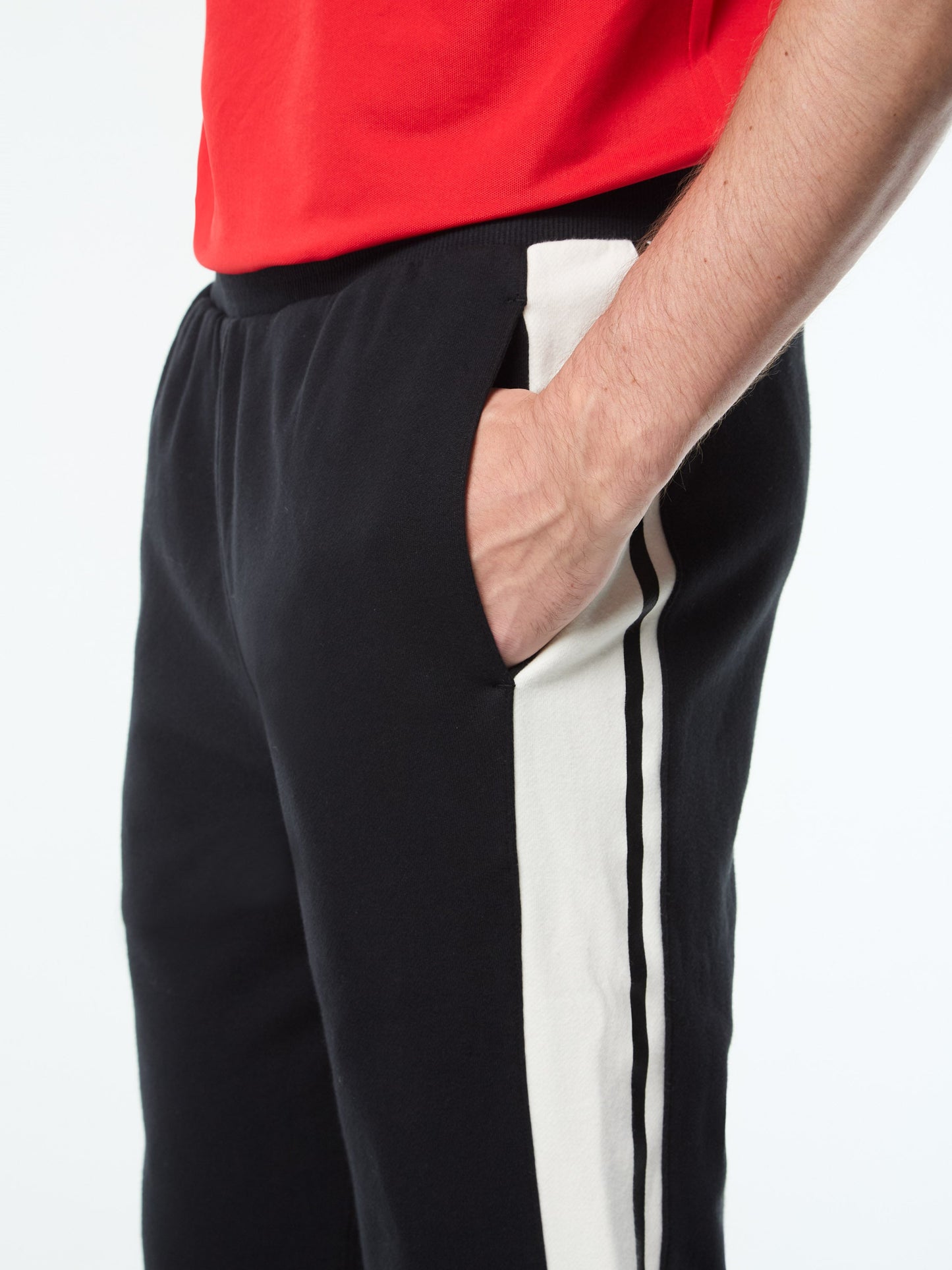 Cursivo Track Pant- Black Beauty