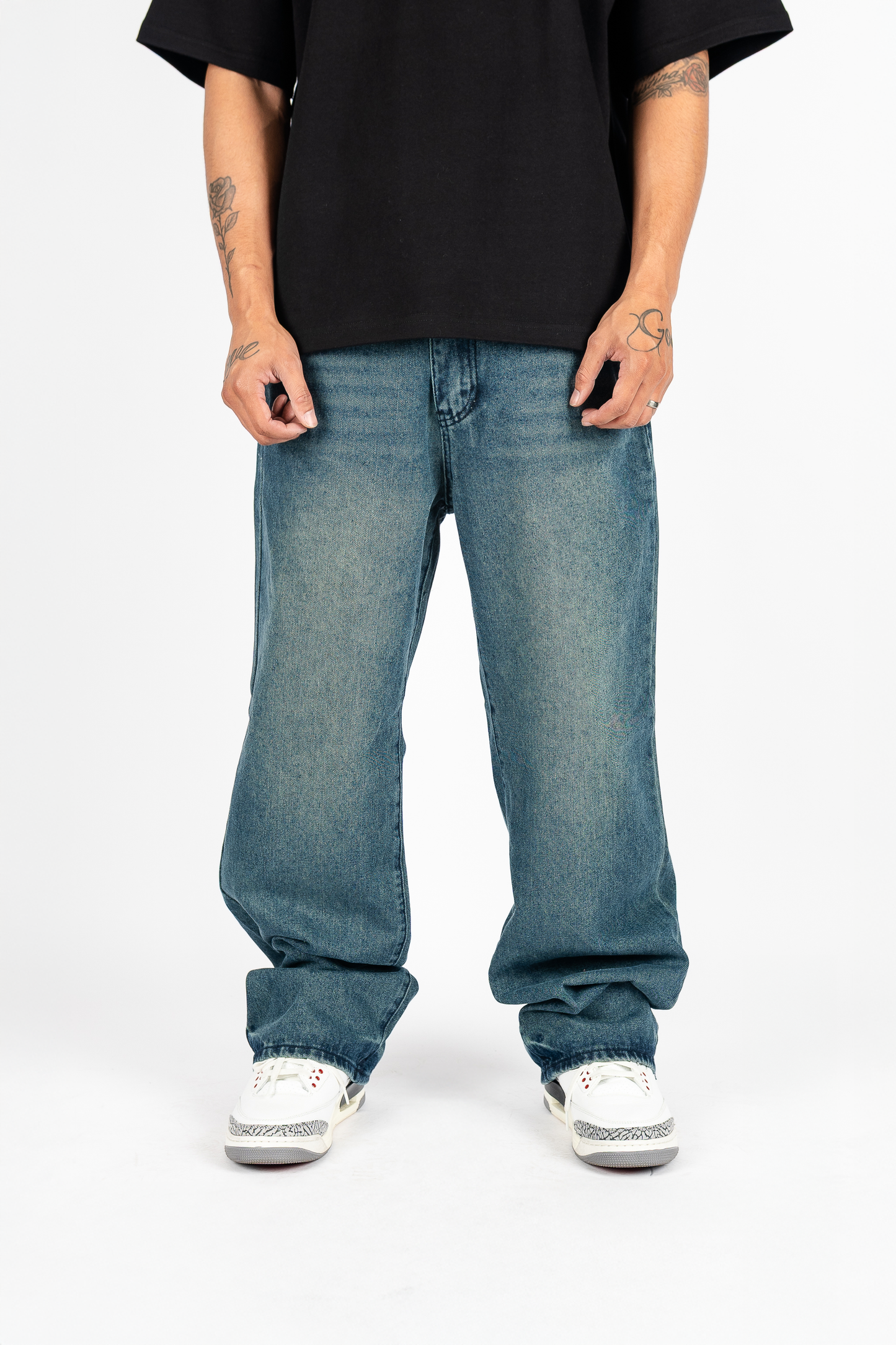 Throwback Baggy Jeans